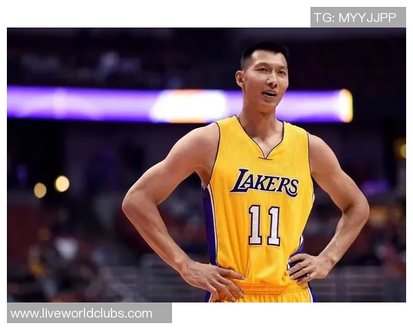 易建联的篮球传奇：从青涩少年到国家队核心的辉煌历程与未来展望